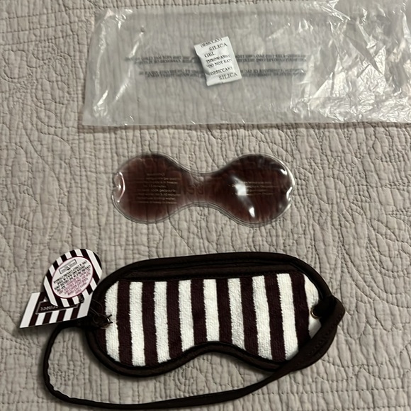 Henri Bendel cooling eye mask - Picture 3 of 4